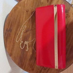 Women's Bright Red Clutch W/ Gold chain Strap Mod Trendy Sz.Large